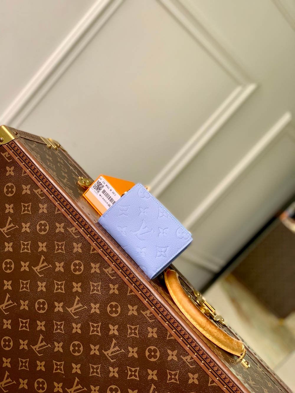 Louis Vuitton Lisa Wallet