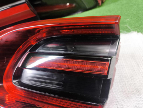 Фонарь правый внутренний Porsche Macan (2014-2018)