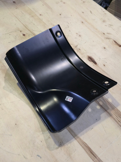 Бампер нижний боковой (правый) (ОАО МАЗ)