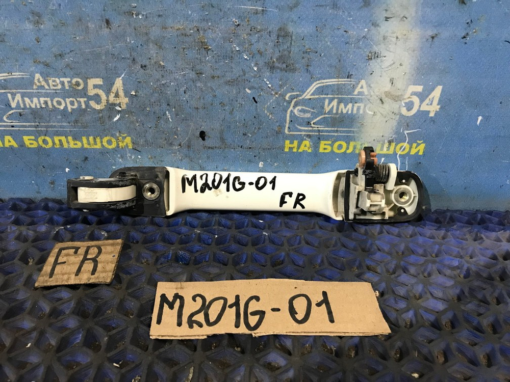 Ручка двери передней правой внешняя DAIHATSU YRV 2003
