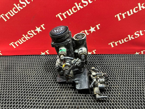 Кран управления тормозами прицепа 2023г.