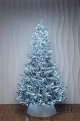 Искусственная елка Хеймдалль заснеженная 210 см., 100% литая хвоя, с холодными Led лампами, ЕлкиТорг (236210)