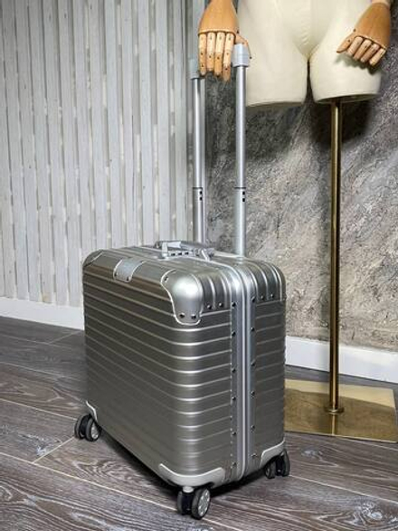 Ремень Rimowa