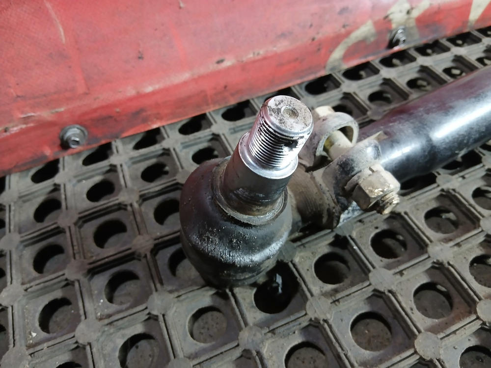 Тяга рулевая продольная (первой оси) 2023г.