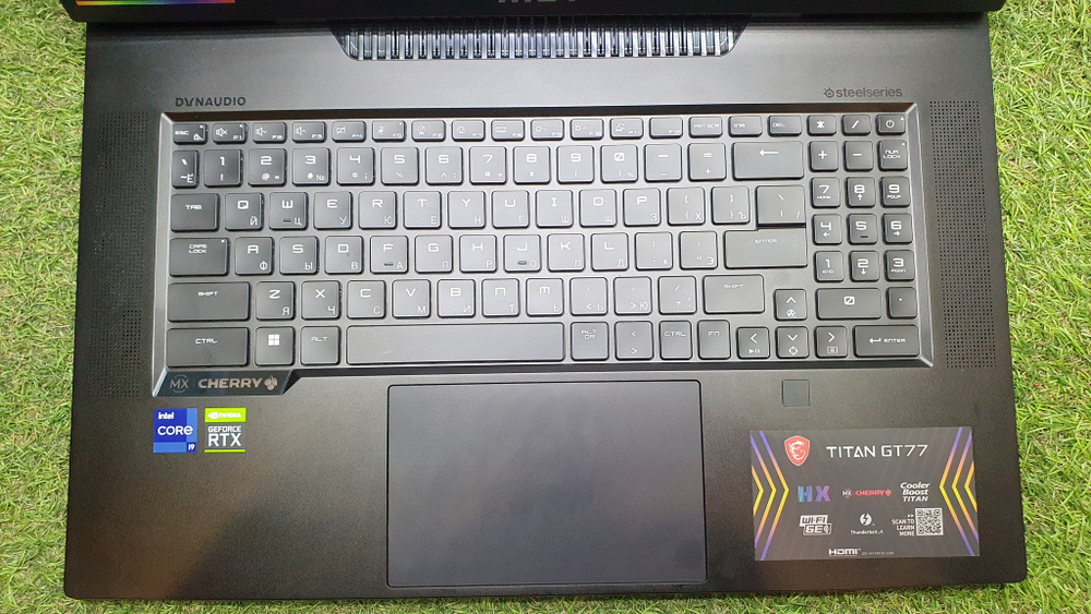 Игровой MSI i9-12/64Gb/RTX 3080 Ti 16Gb/4K 120Hz/Titan GT77 12UHS-208RU 9S7-17Q111-208/Windows 11