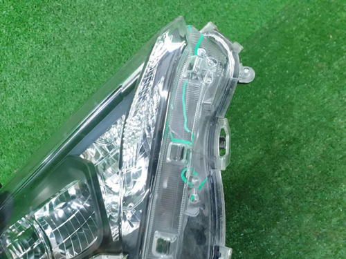 Битая Фара правая Toyota RAV4 5 XA50 (2018-н.в.) LED