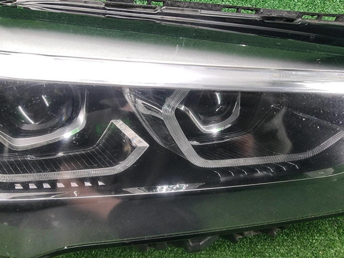 Фара правая BMW X1 F48 (2019-2022) LED