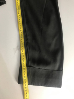 Брюки Massimo Dutti практичные, визуально на 42 размер