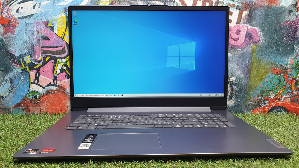 Ноутбук Lenovo Ryzen 7/12Gb/FHD