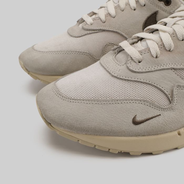 Кроссовки Nike Air Max 1 Ironstone артикул:DZ4494-100 - купить в магазине Дайс