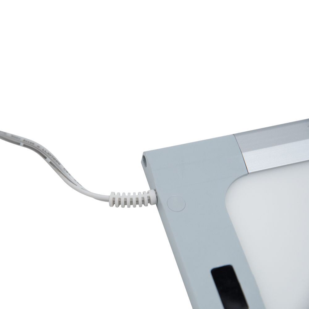 ULI-F42-7.5W4200K-DIM SENSOR IP20 SILVER Панель линейная светодиодная ультратонкая. с бесконтактным выключателем. диммер.460х120х11мм. 260Lm. Серебристый. ТМ Uniel