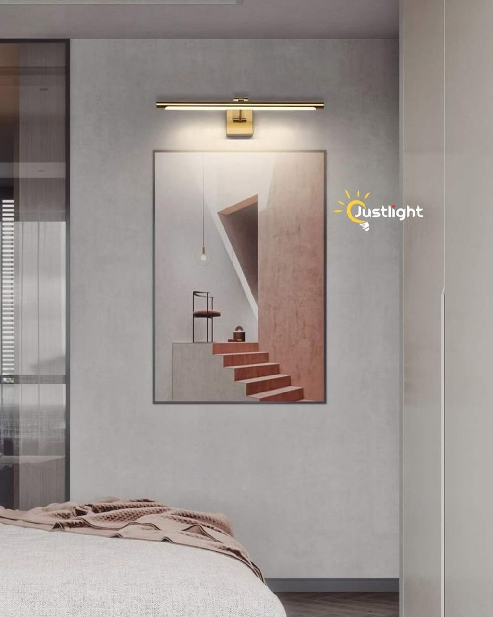 Светильники-надкартинники в чёрном и золотом цвете