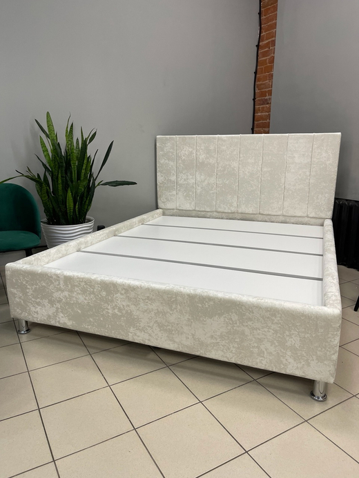 Кровать без п/м