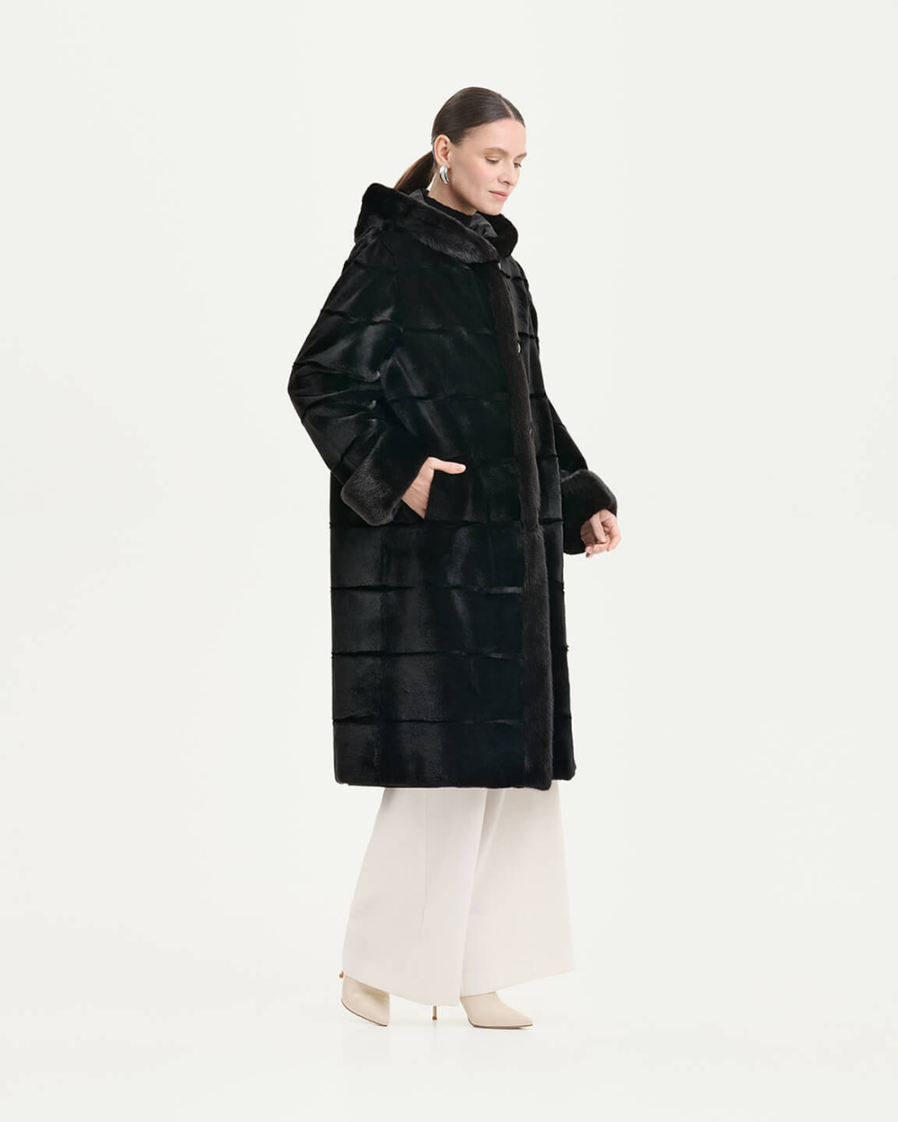 Шуба из меха норки