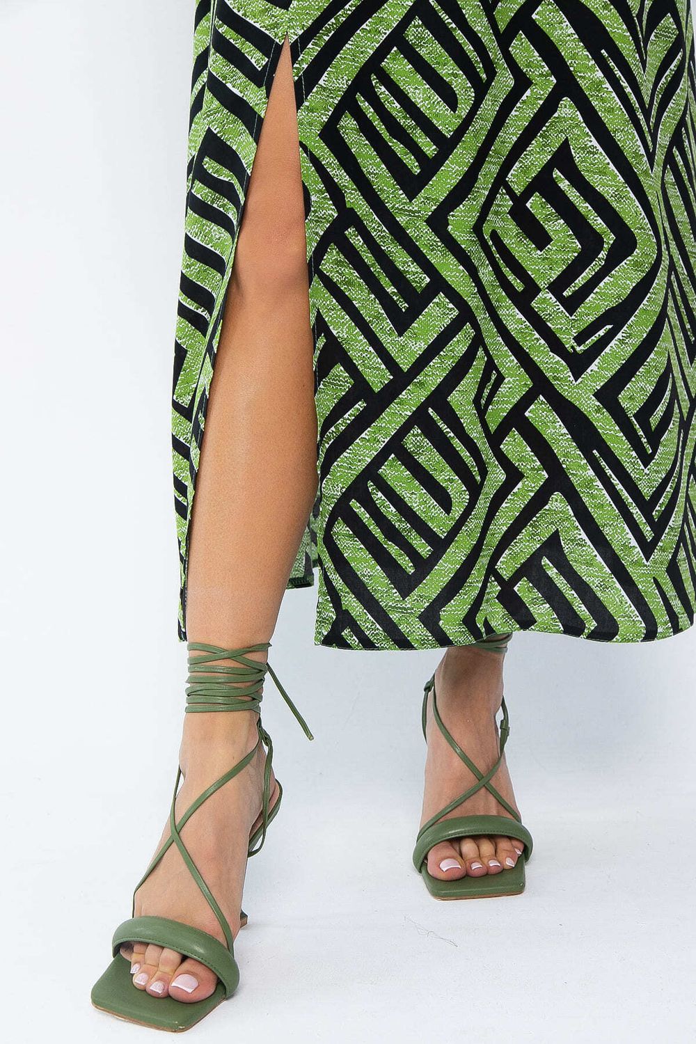 Платье Неповторимая (зеленое) П13640-33М LT Collection