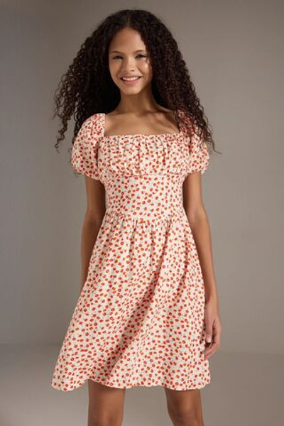 Красное платье с цветочным принтом и юбкой на талии, гипелевое мини-платье TWOSS25EL00620