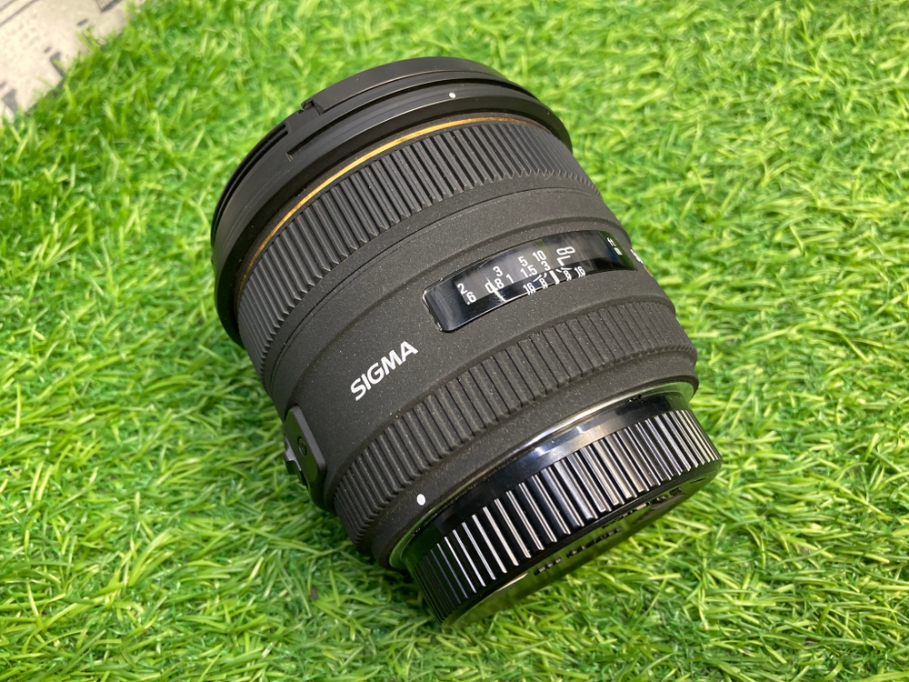 Sigma 50mm 1.4 EX DG HSM Sigma AF