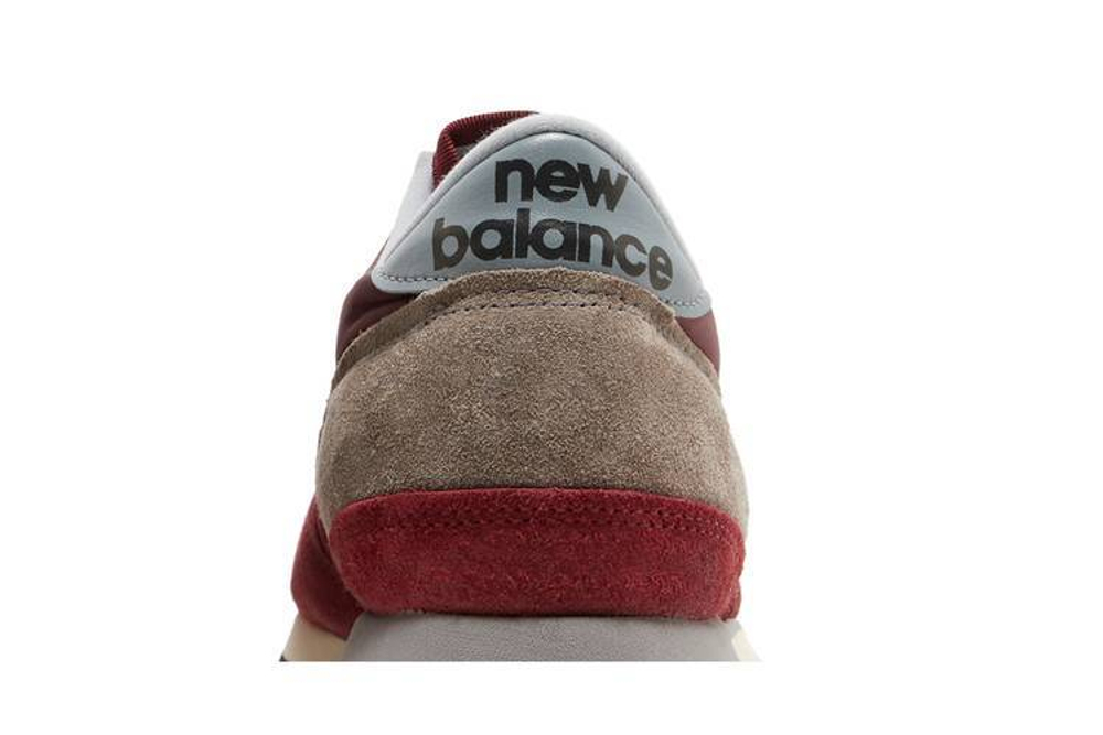 Кроссовки New Balance 730