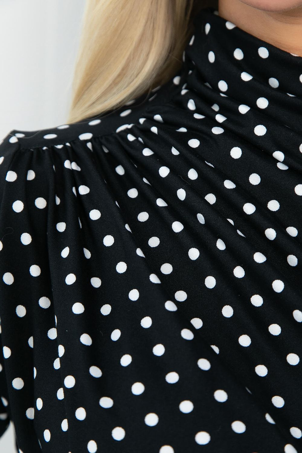 Лонгслив Тайна сердца (черный) Б12924-7М LT Collection