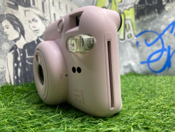 FujiFilm Instax Mini 12