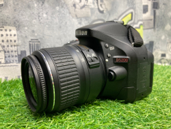 Nikon D5200 Kit 18-55mm 3.5-5.6G II ED 8100 кадров