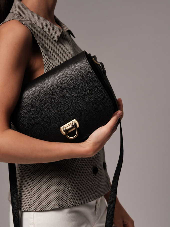 Сумка кожаная на плечо кросс-боди черная