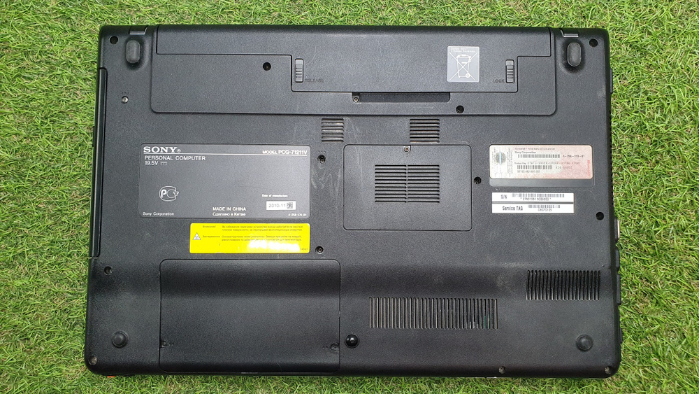 Ноутбук Sony Pentium/3Gb/HDD 500Gb