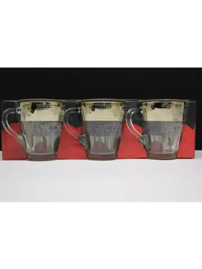 Набор кружек для чая и кофе.