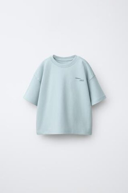 ZARA ФУТБОЛКА С НАДПИСЬЮ ИЗ ИНТЕРЛОКА, ПАСТЕЛЬНО-СИНИЙ