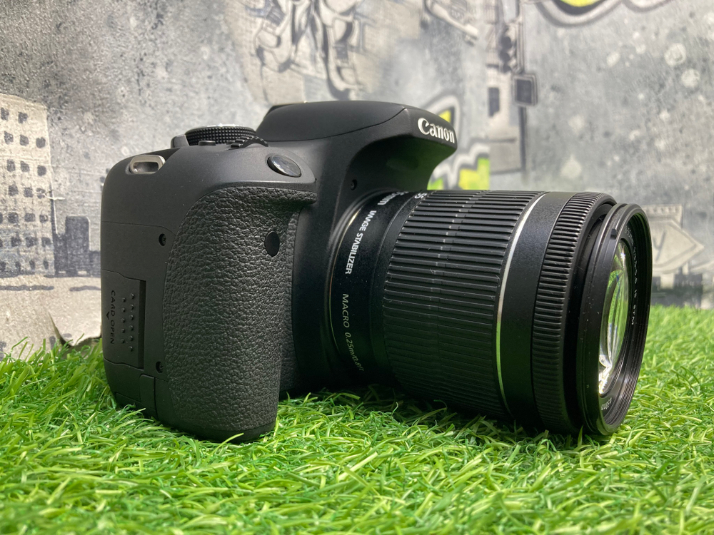 Canon 750D Kit 18-55mm IS STM 4.500 кадров