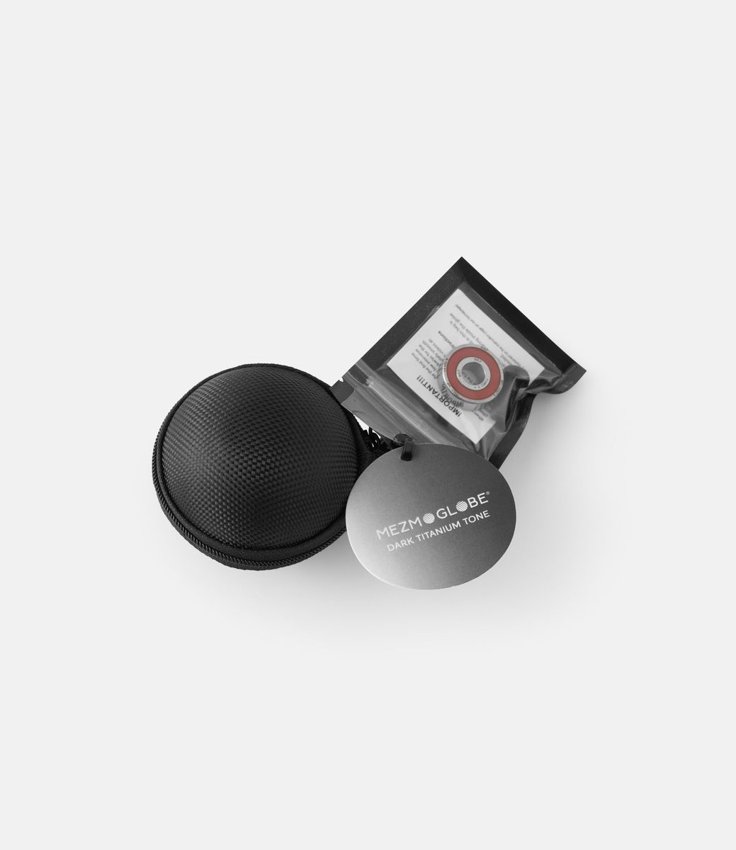 Mezmoglobe Original Mezmoglobe Dark Titanium — кинетическая скульптура