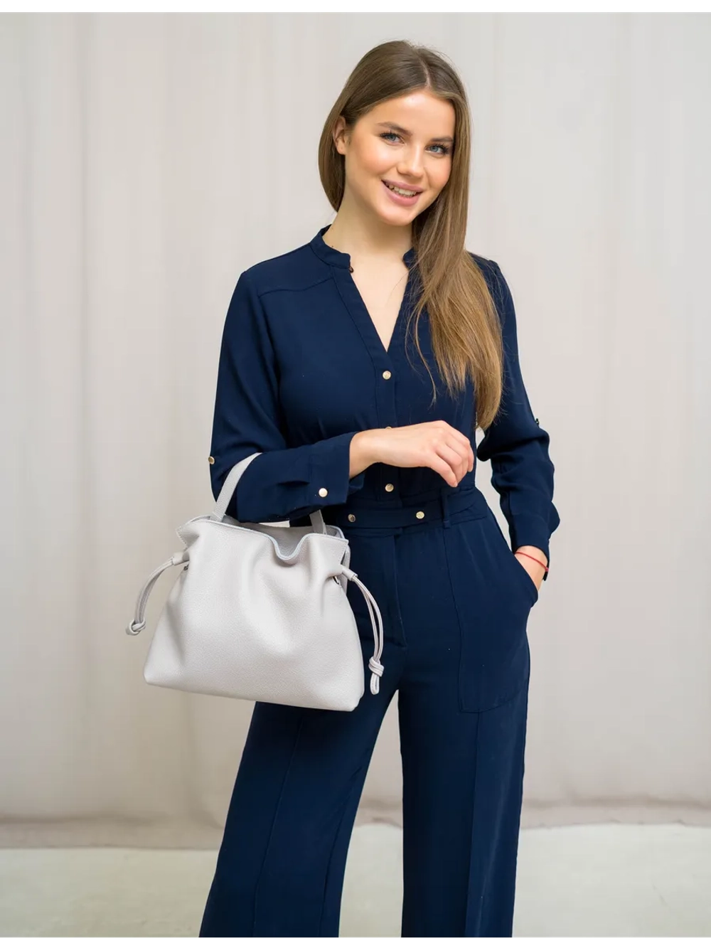 Сумка мешок через плечо средняя натуральная кожа