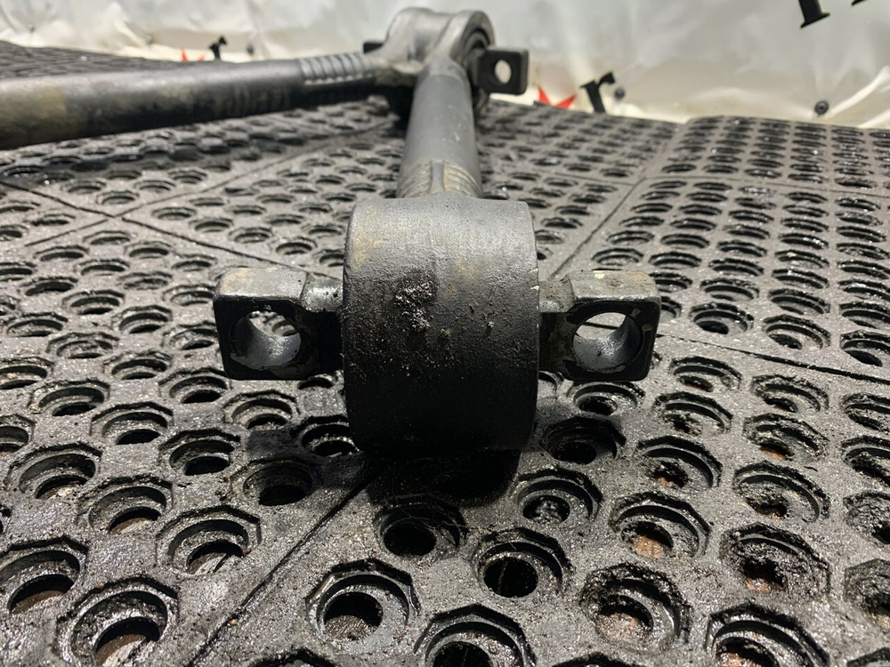 Тяга реактивная V-образная 2023г