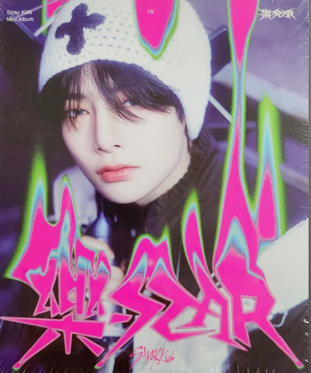 Альбом Stray kids "樂-STAR" (Rock Star) Postcard ver.