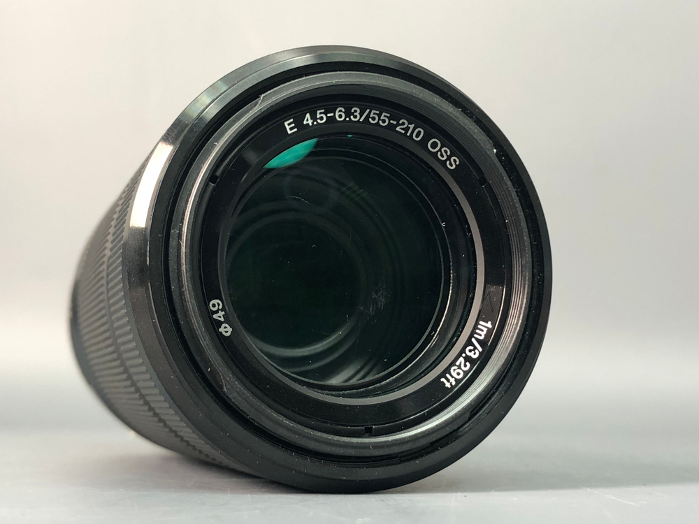 Sony 55-210mm f/4.5-6.3 E OSS