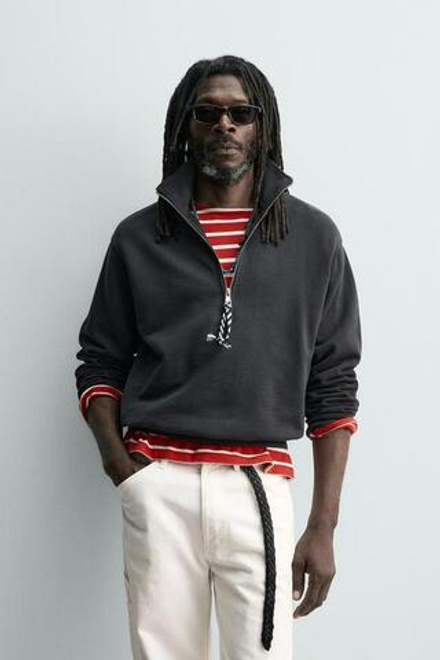 ZARA Х AARON LEVINE ТОЛСТОВКА НА МОЛНИИ, ЧЕРНЫЙ
