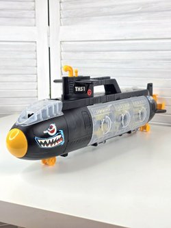 Подводная лодка с набором машин (200026279)