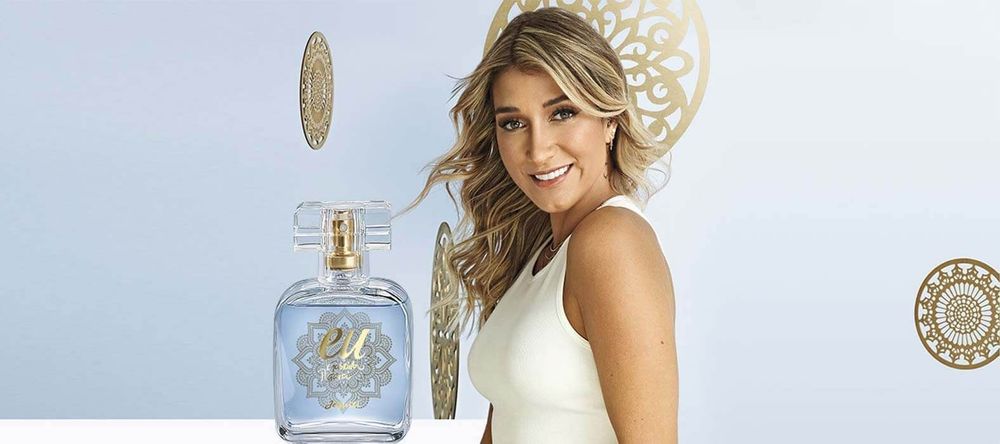 Jequiti Eu by Gabriela Pugliesi