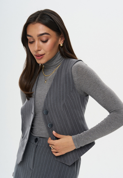 Жилет приталенный