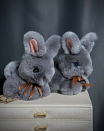 Кролик Тоша маленький (светлый графит)