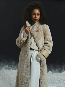 Шуба женская чебурашка тедди, бежевая, SilverFox