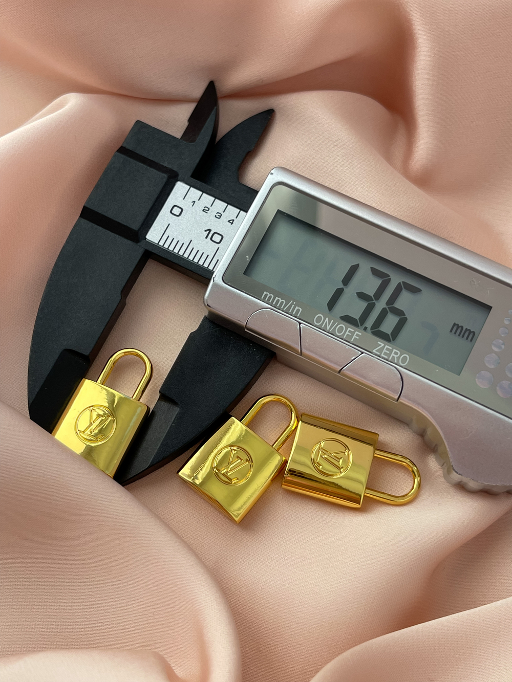 Подвеска ЛВ Золото Замочек 13,5х22,5 мм