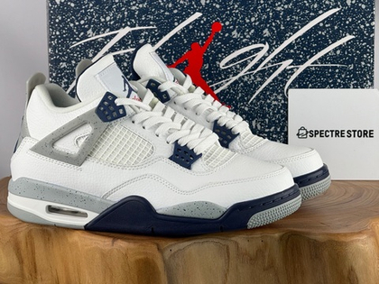 Air Jordan 4 Retro Midnight Navy
