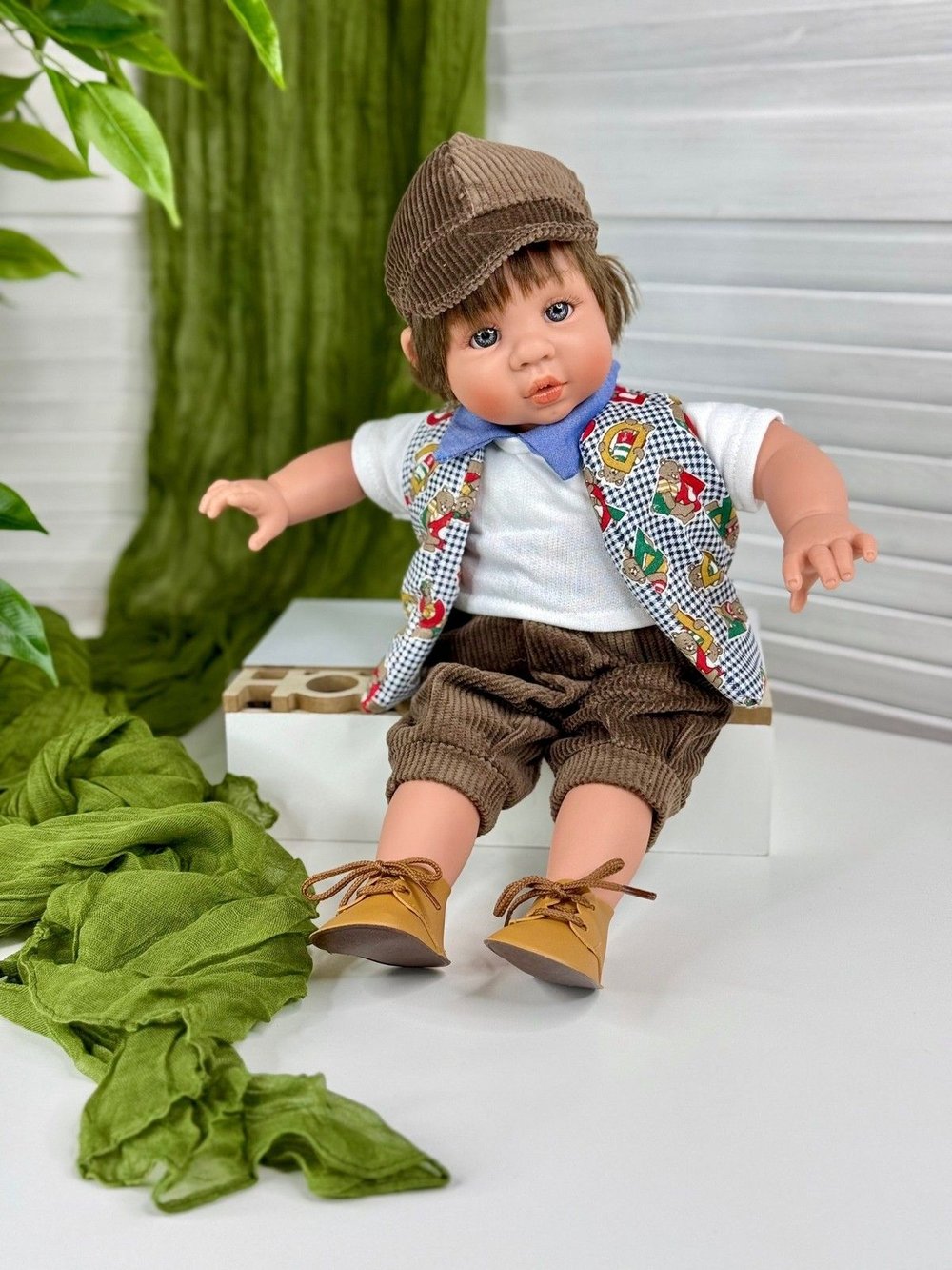 Кукла LAMAGIK мягконабивная  38см Gestito (12033A)