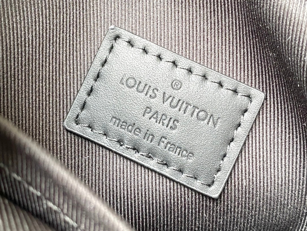 Louis Vuitton Getaway Messenger