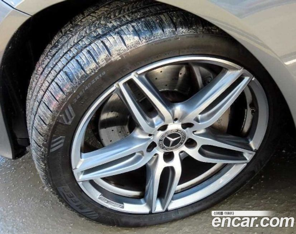 Mercedes-Benz E-Class W213 E220d Cabriolet (12.2019)
