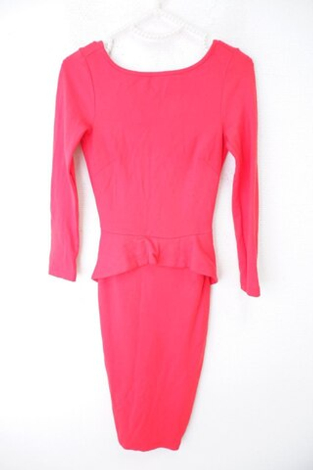 Платье Adl лаконичное 42 размер