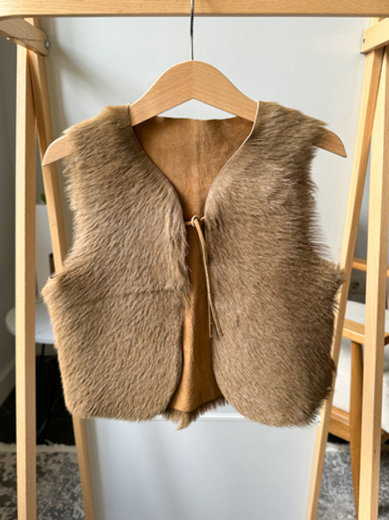 Меховой жилет Bonpoint, 104