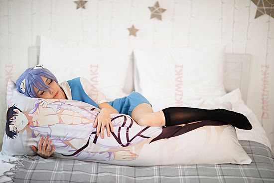 Дакимакура капрал Леви арт. 0713