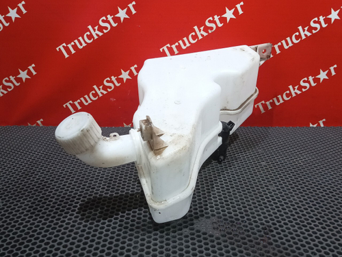 Бачок омывателя лобового стекла 2024г